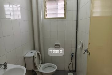 Pangsapuri Akasia, Bandar Botanic