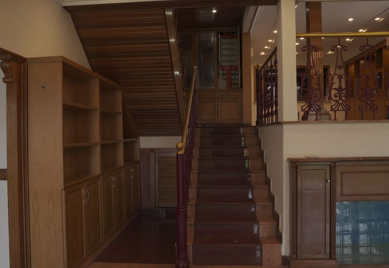 C H E A P 2 Storey Bungalow House @ Bangsar