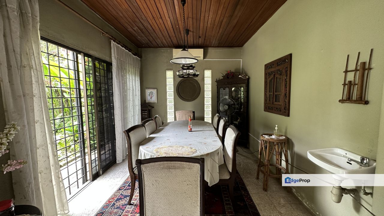 CHEAP 2 Sty Bungalow at Bangsar for sale, Kuala Lumpur, Bangsar