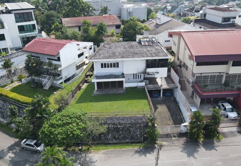 C H E A P 2 Sty Bungalow @ Bangsar 