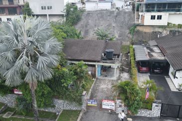 C H E A P 1 Storey Bungalow House @ Bangsar