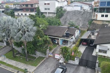  C H E A P 1 Storey Bungalow House @ Bangsar