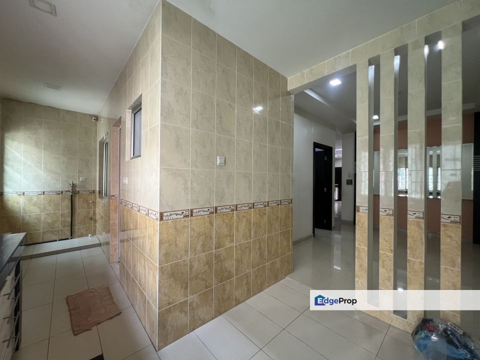 C H E A P Double sty terrace @ Cheras Vista, Selangor, Cheras