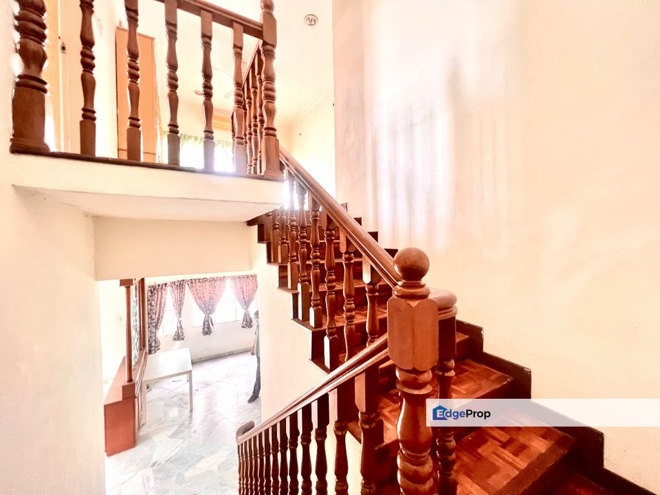 C H E A P Cheras Perdana Cheras @ 2 Storey Semi D, Selangor, Batu 9th Cheras