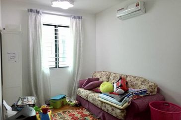 C H E A P 2 Sty Semi D at Sutera Residence Kajang