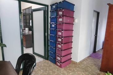 Bandar Tun Hussein Onn