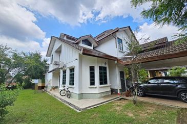 Bandar Tun Hussein Onn