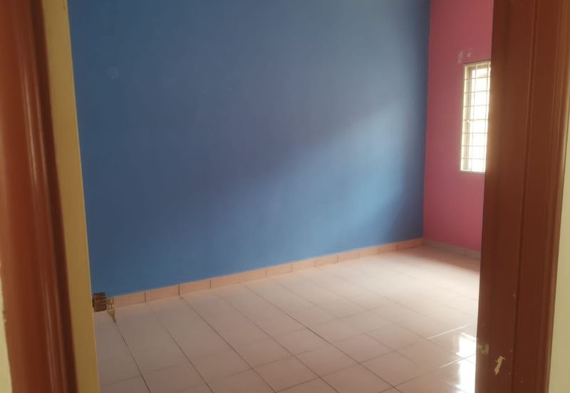 C H E A P Semi D Bdr Sg Long