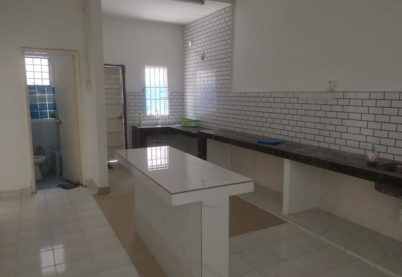 C H E A P Semi D Bdr Sg Long