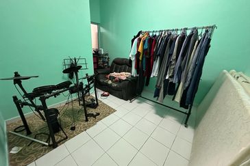 CHEAP 2 sty CORNER terrace at Sungai Long CHERAS for sale