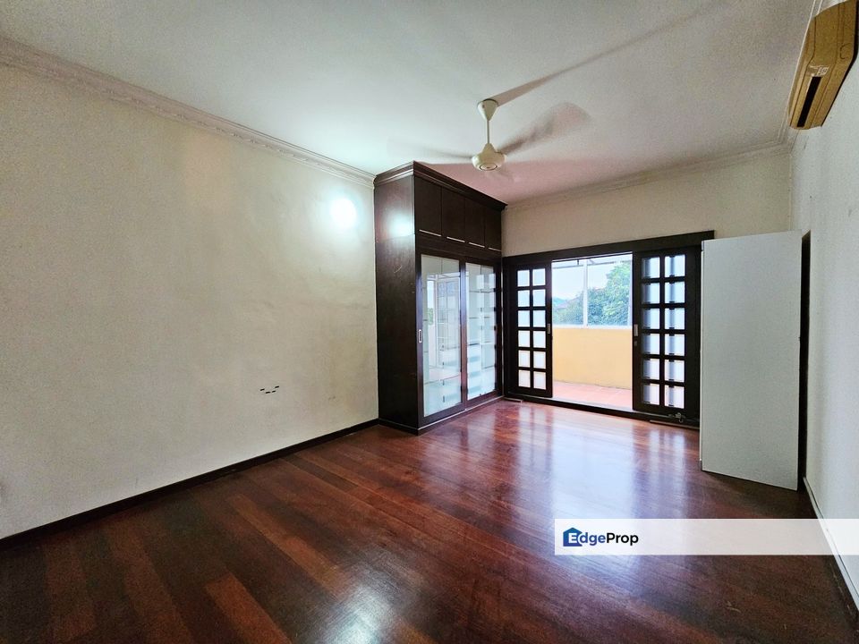 C H E A P 2 sty CORNER house @ Alam Damai kitchen extended, Kuala Lumpur, Cheras