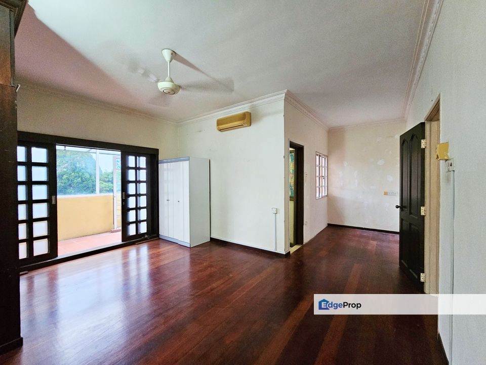 C H E A P 2 sty CORNER house @ Alam Damai kitchen extended, Kuala Lumpur, Cheras