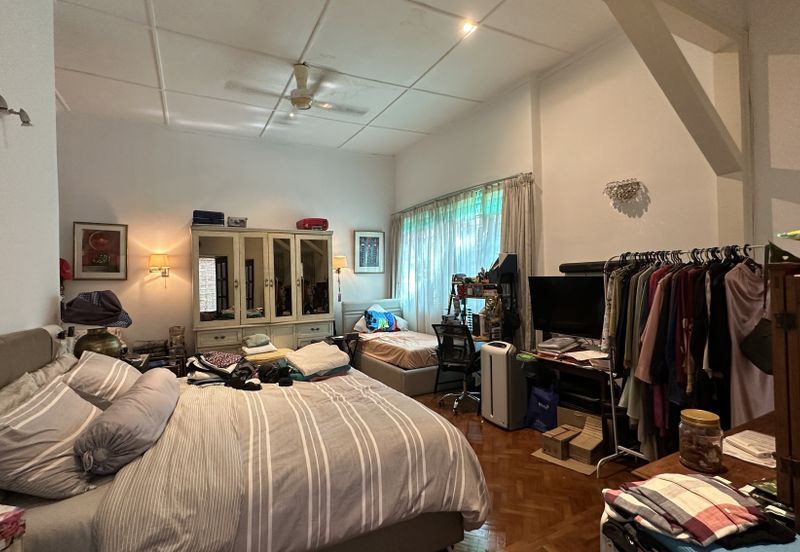 C H E A P 1 Sty Bungalow @ Bangsar, KL For Sale