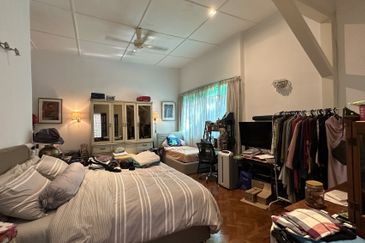 C H E A P 1 Sty Bungalow @ Bangsar, KL For Sale