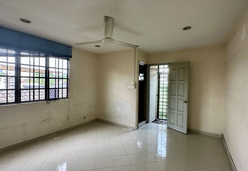 Taman Taynton (Taynton View)