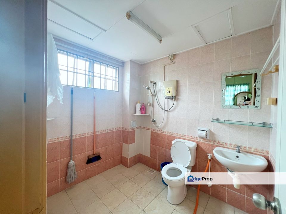  C H E A P 2 sty terrace house @ Tmn Minang Ria, Cheras, Selangor, Batu 9th Cheras