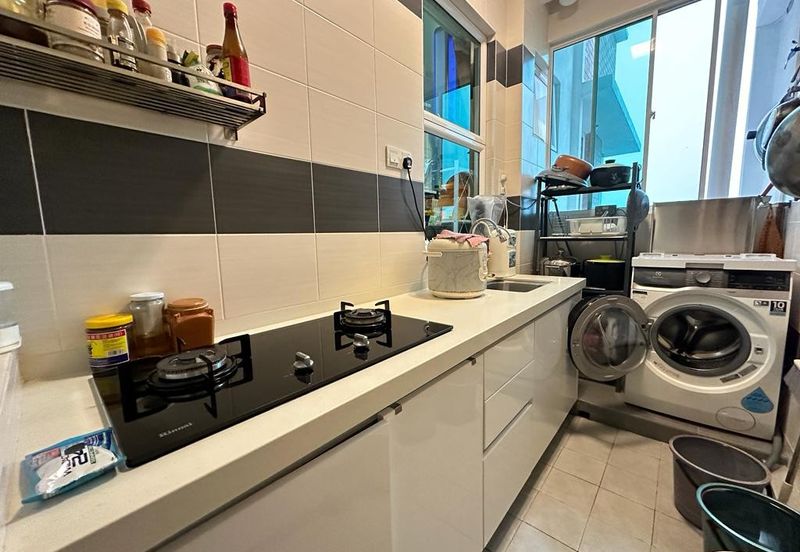 Sg Long Residence for Sale