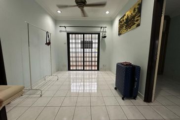 CHEAP 2 Sty Semi-D at Sungai Long Cheras