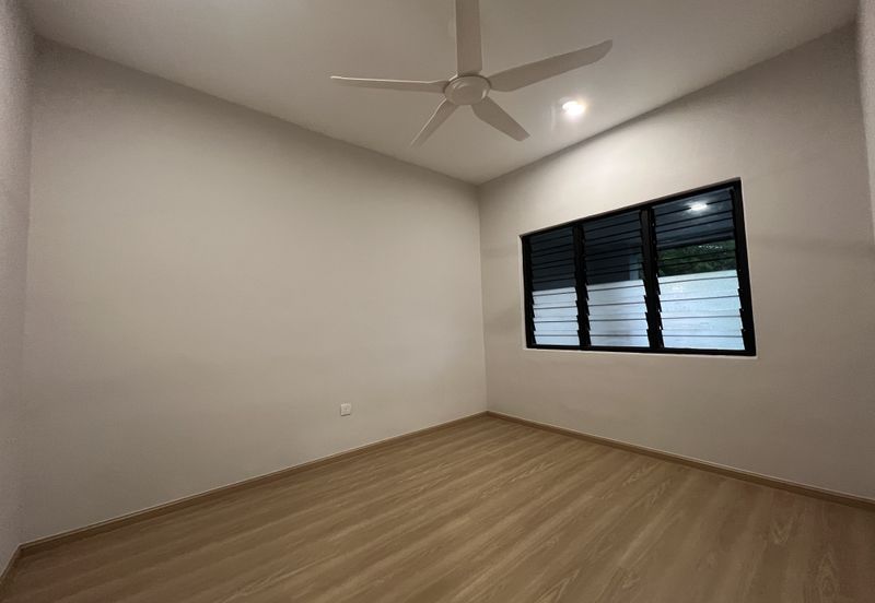 C H E A P Single Storey Terrace House @ Old Klang Road