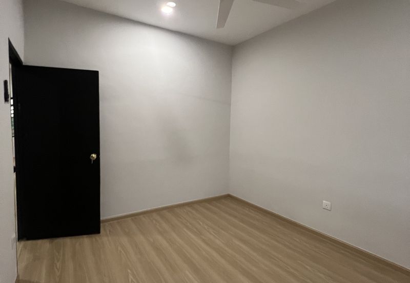 C H E A P Single Storey Terrace House @ Old Klang Road