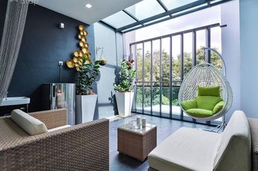 CHEAP 3 Storey Corner Semi D Bandar Sungai Long CHERAS