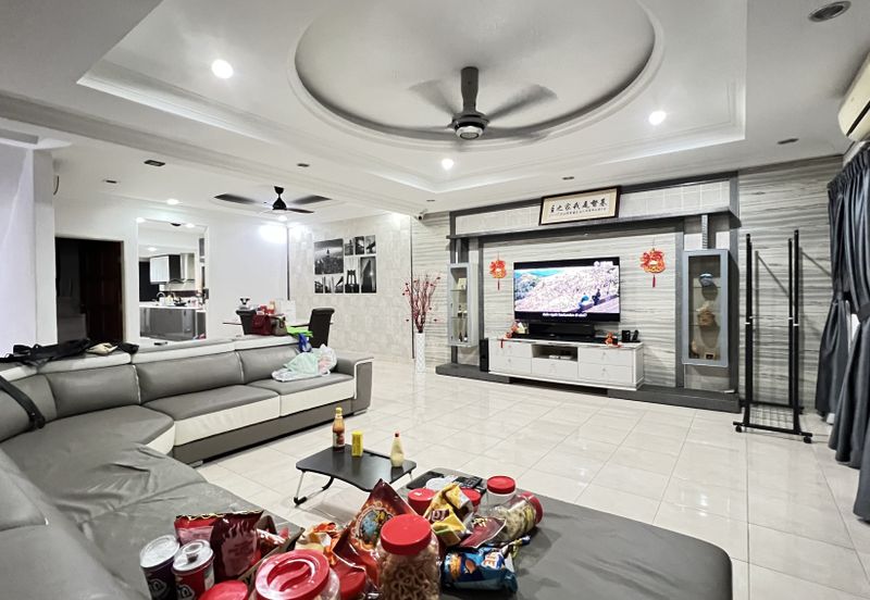 C H E A P 2.5 sty house @ Bandar Damai Perdana