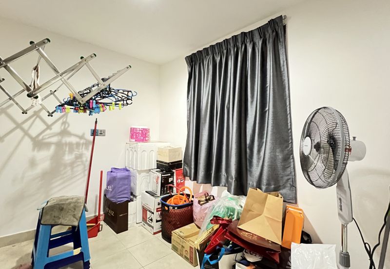 C H E A P 2.5 sty house @ Bandar Damai Perdana