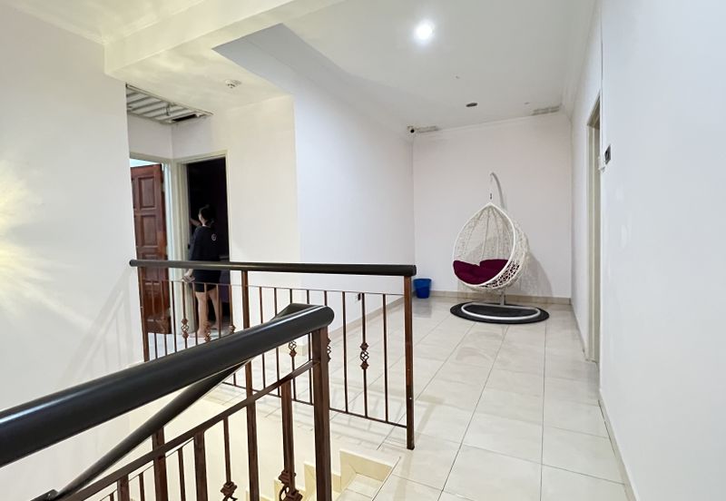 C H E A P 2.5 sty house @ Bandar Damai Perdana