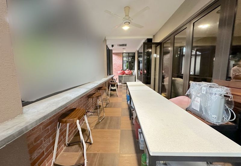 CHEAP 2 Sty Corner Semi-D at Bukit Sungai Long 