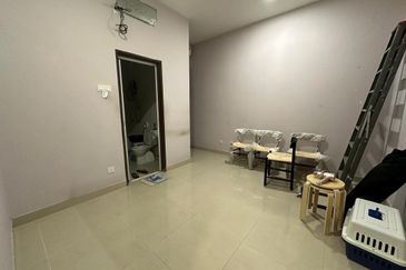 CHEAP 2 Sty Corner Semi-D at Bukit Sungai Long 