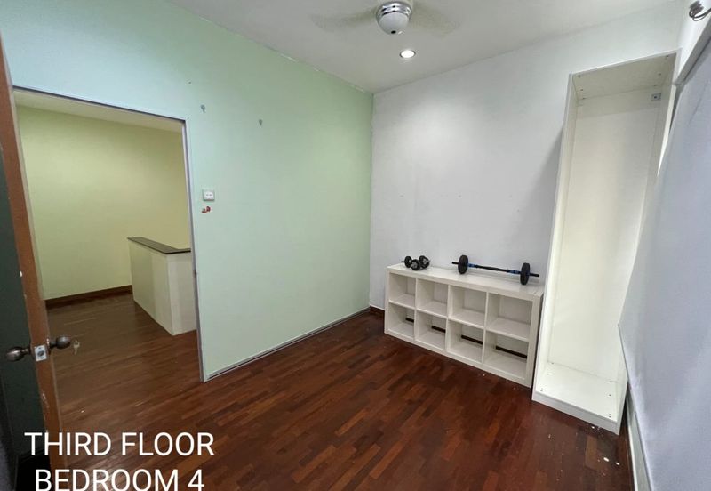 C H E A P 2.5 Storey Semi-D @ Sejati Hill, Sungai Long 