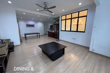 C H E A P 2.5 Storey Semi-D @ Sejati Hill, Sungai Long 