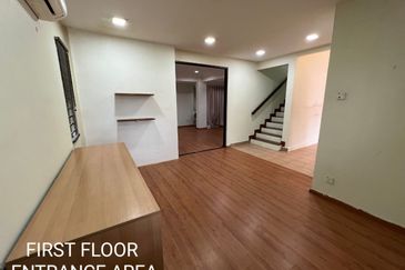 C H E A P 2.5 Storey Semi-D @ Sejati Hill, Sungai Long 