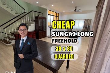 C H E A P 2.5 Storey Semi-D @ Sejati Hill, Sungai Long 