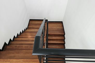 C H E A P 2 sty Semi D @ Wira Heights with good condition