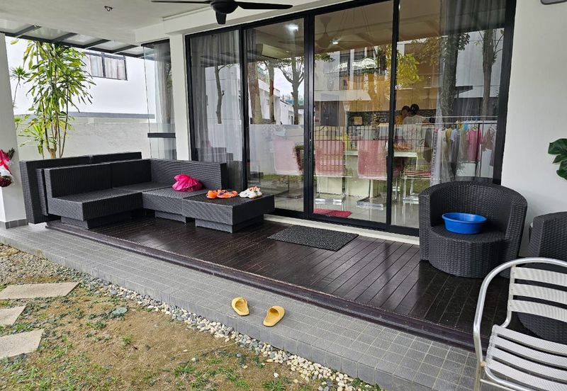 CHEAP 3 Sty Bungalow Endlot at Twin Palm Sungai Long