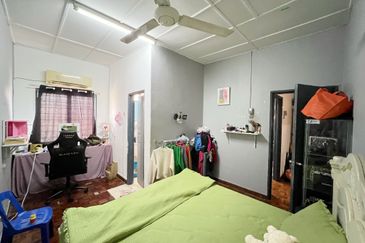 Bandar Tun Hussein Onn