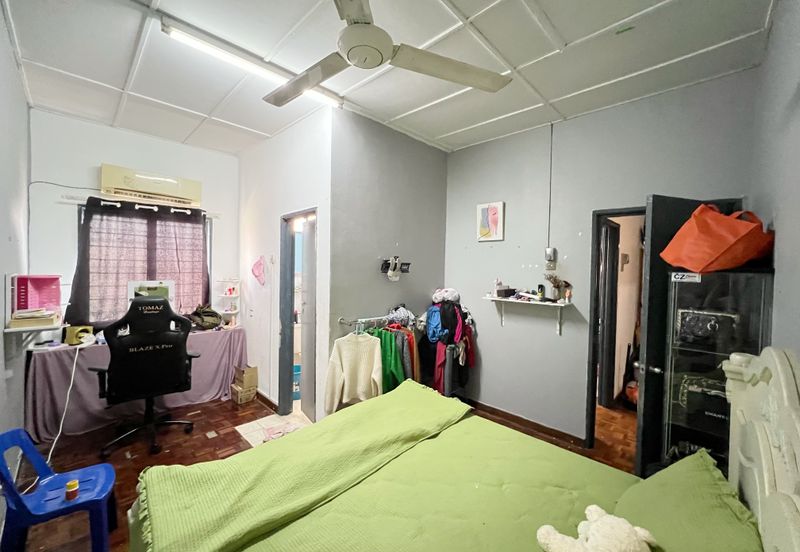 Bandar Tun Hussein Onn