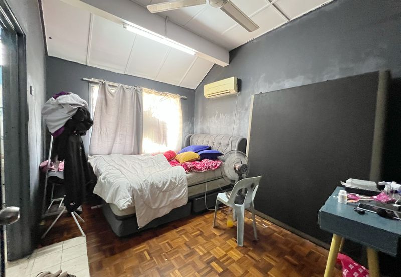 Bandar Tun Hussein Onn