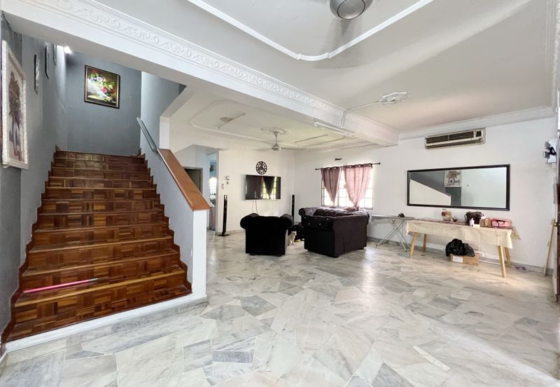 Bandar Tun Hussein Onn