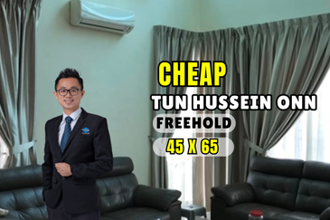 Bandar Tun Hussein Onn