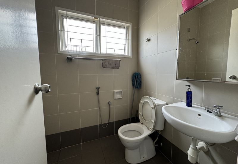 Bandar Tun Hussein Onn