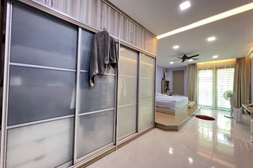 Bandar Tun Hussein Onn