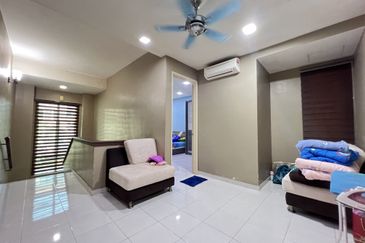 Bandar Tun Hussein Onn