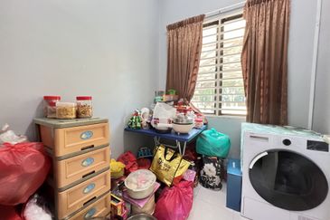 Bandar Tun Hussein Onn