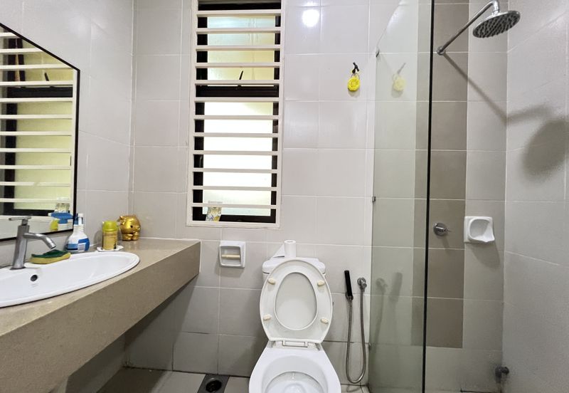 Bandar Tun Hussein Onn