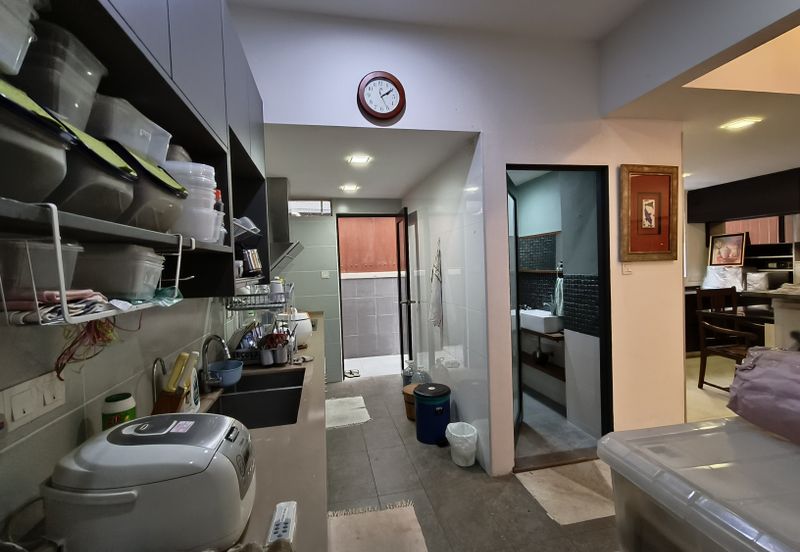 C H E A P 3 Storey Superlink @ Tmn Esplanad Bukit Jalil