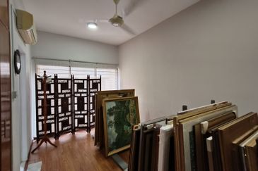 C H E A P 3 Storey Superlink @ Tmn Esplanad Bukit Jalil