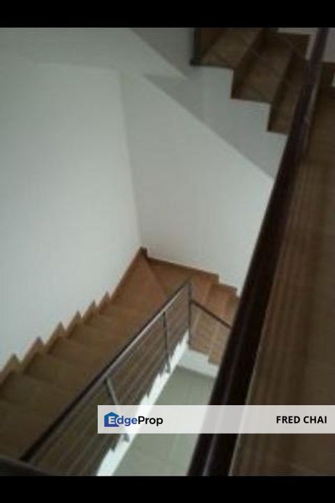 C H E A P 3 Storey terrace @ KYK Heights, Balakong For Sale!, Selangor, Balakong
