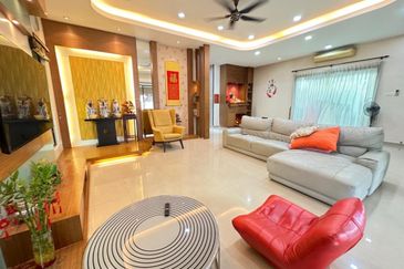 C H E A P 2 Sty Semi-D @ Bukit Sungai Long For Sale!